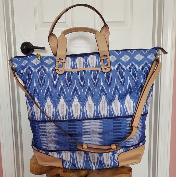 Stella & Dot travel bag - Picture 4 of 8